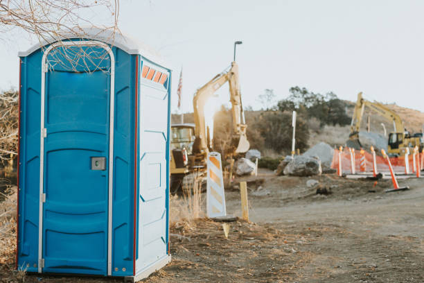 Best Luxury portable toilet rental  in Milton, PA